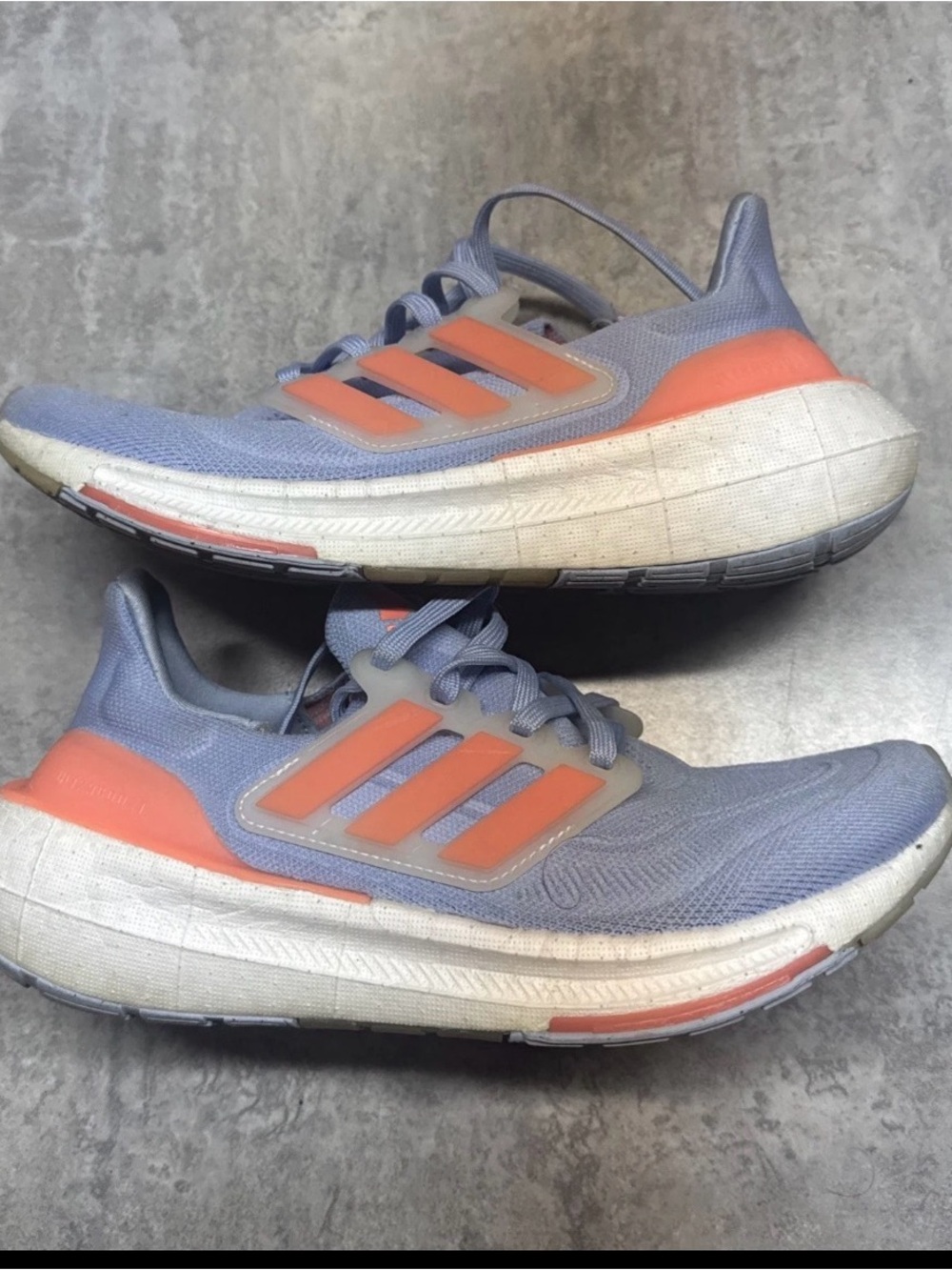 adidas ultraboost light 22 - Lavender with Coral Accents